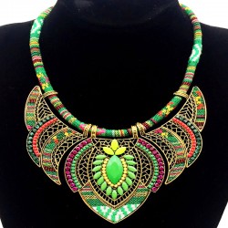 Green bohemian chic multicolored necklace